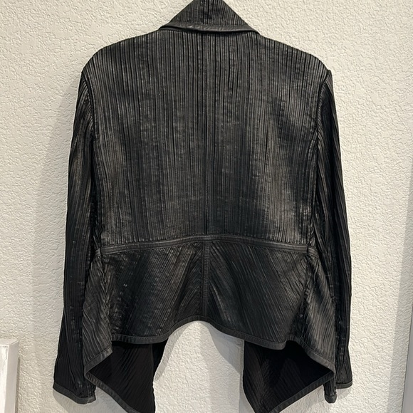 LEATHER JACKET - Picture 5 of 11